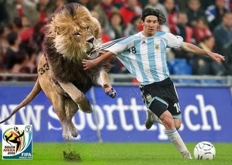 Lionel Messi VS Lion